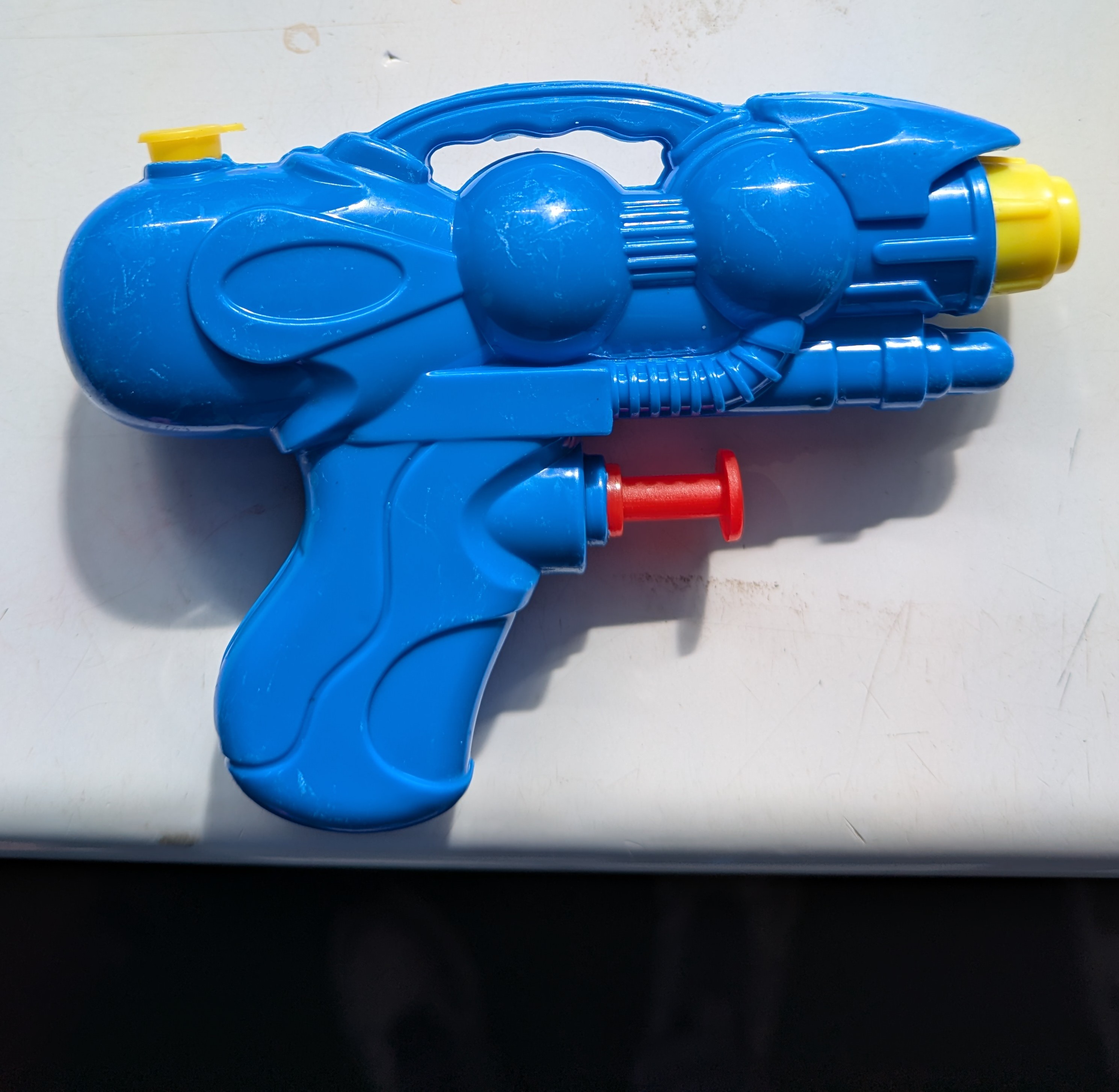 Water Pistol 